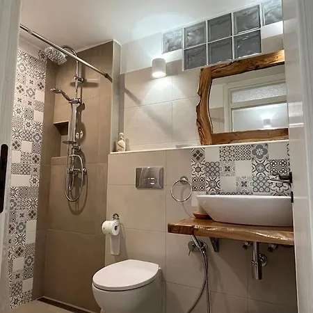 Apartament A Casa Di Lilla Lido Marini